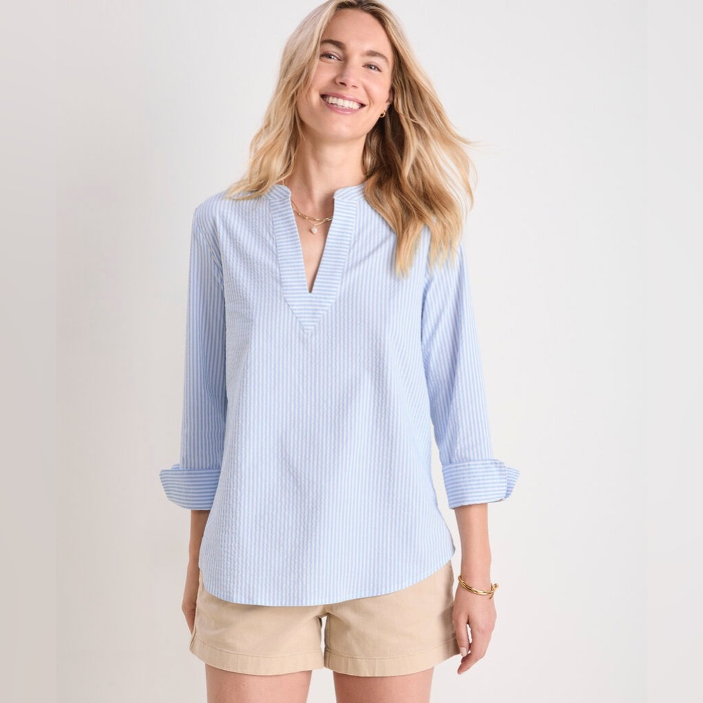 NWT Vineyard Vines Savannah Harbor Top